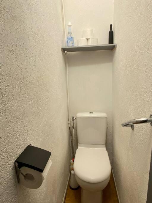 Appartement Typique Nicois En Plein Centre Ville Nice Luaran gambar